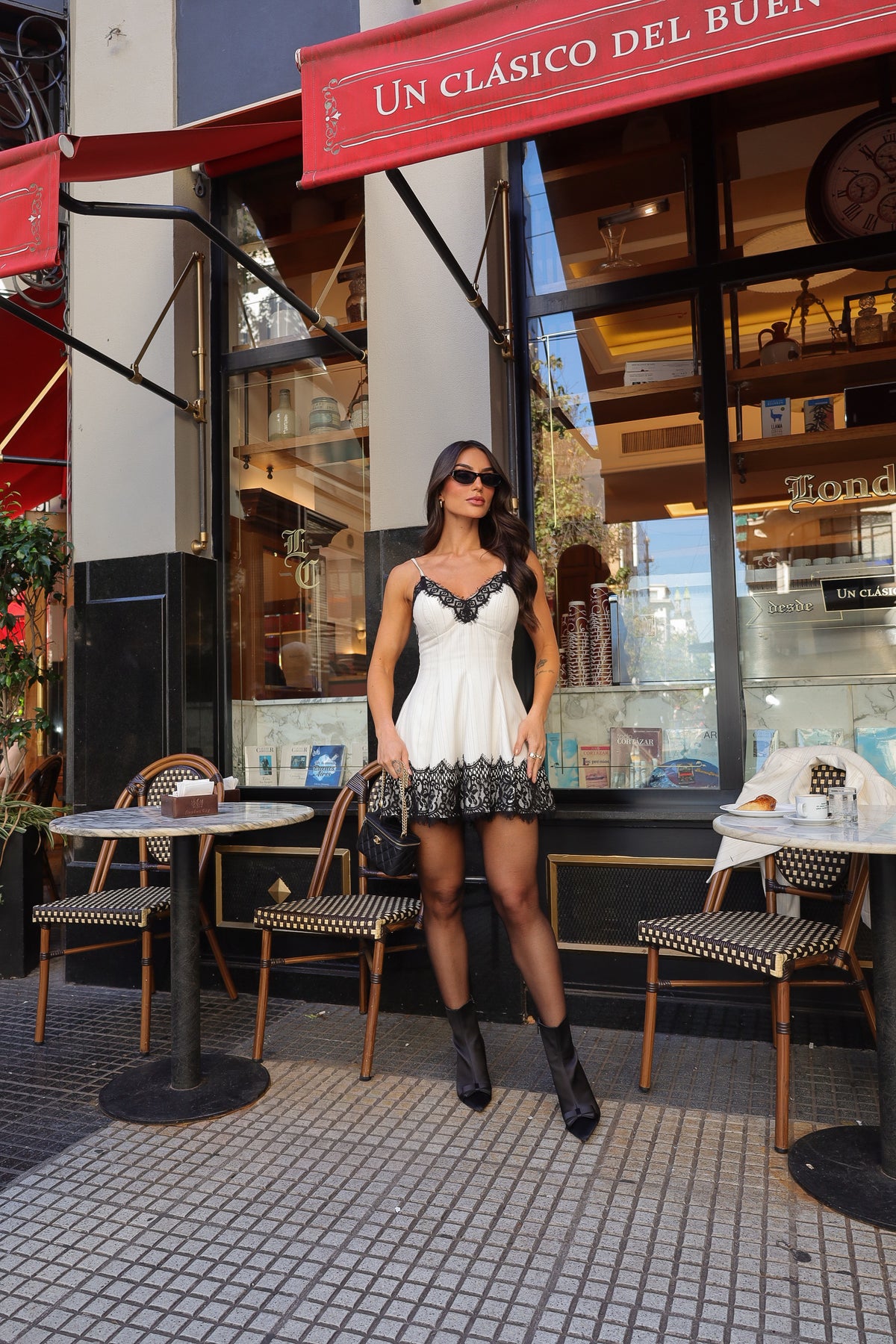 VESTIDO COLETTE