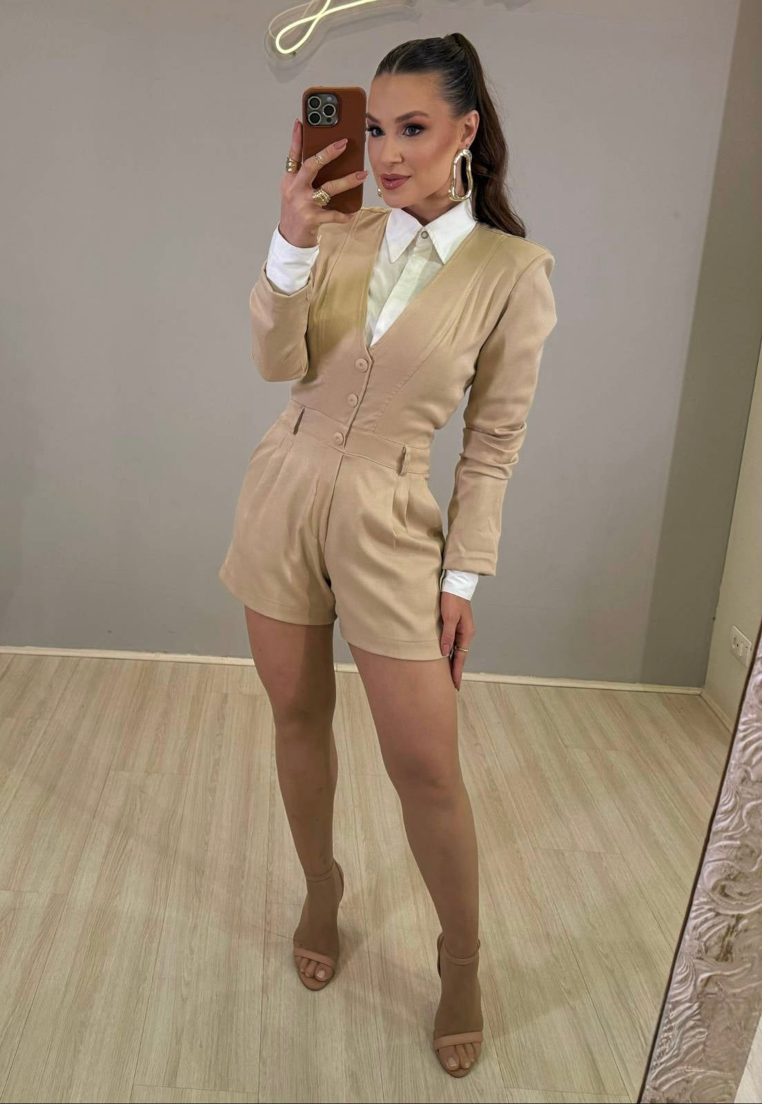 CONJUNTO SARA